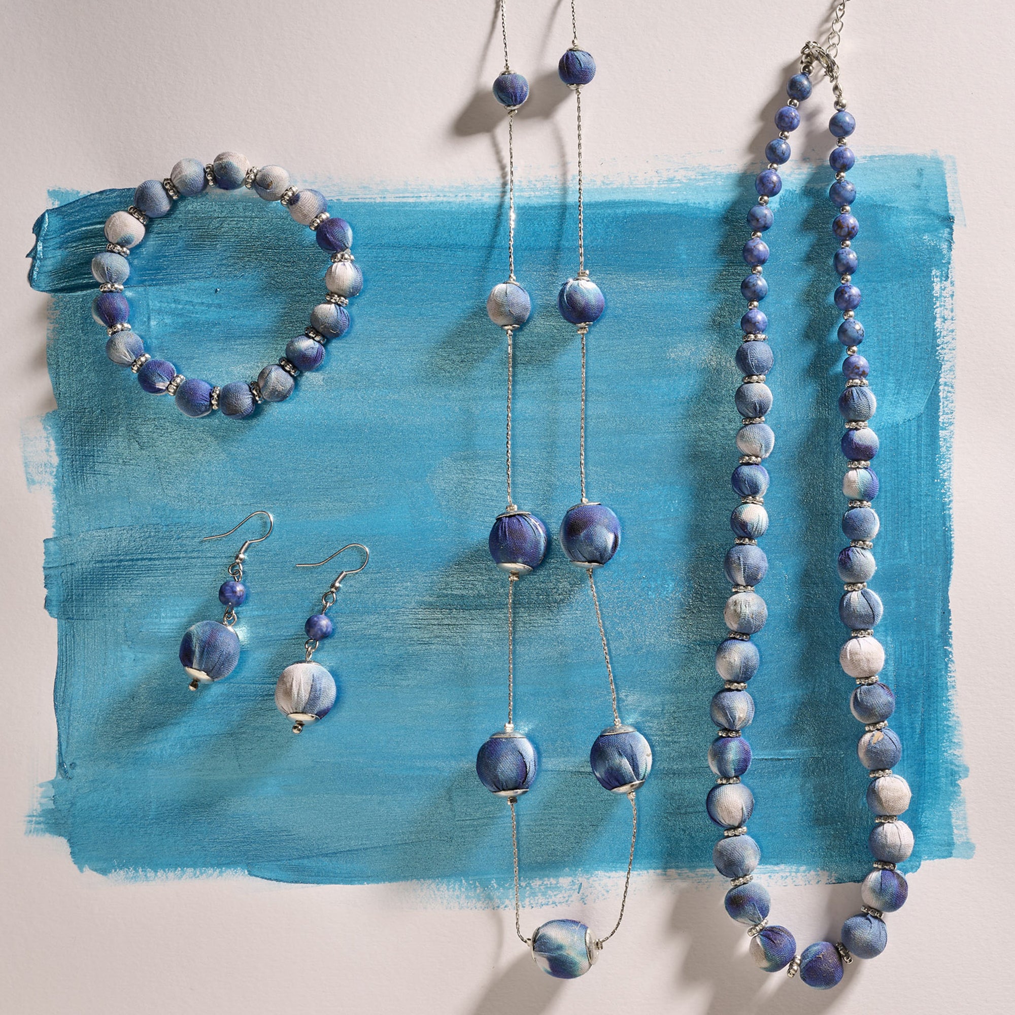 Collana Blossom vetro e cotone